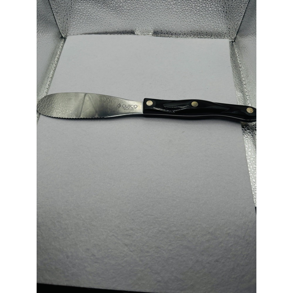 Cutco #1768 Spatula Spreader Sandwich Knife 5" Serrated Blade Black Handle USA